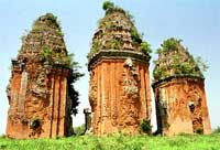 Bí ẩn 14 ngôi tháp cổ Việt Nam