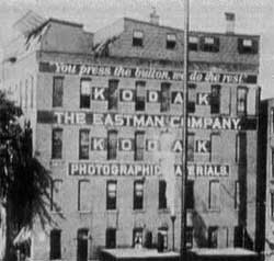 George Eastman (1854 - 1932) Nhà phát minh phim và máy ảnh Kodak