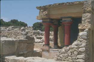 Kho báu Minoan trên hòn đảo Crete
