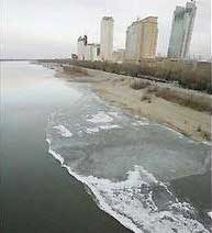 Trung Quốc bắt đầu xử lý ô nhiễm tại sông Tùng Hoa