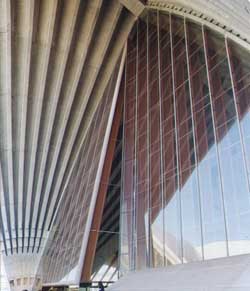 Nhà hát Opera Sydney và số mệnh của tác giả