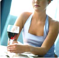 Uống rượu vừa phải có thể giảm nguy cơ ung thư thận