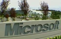 Microsoft lãnh án phạt 357 triệu USD