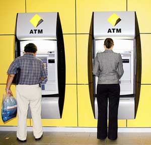 Cha đẻ của máy ATM?