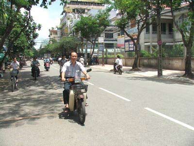 Xăng tự chế, giá dưới 8.000 đồng/lít… Một sáng chế mới?