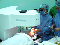 Cấy răng trong mắt phục hồi thị lực: Bệnh nhân Việt Nam đầu tiên được phẫu thuật