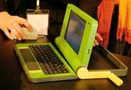 Thái Lan chuẩn bị triển khai dự án mỗi trẻ em một laptop