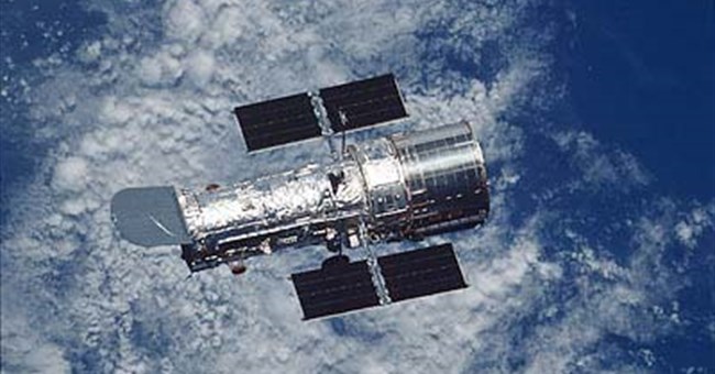 Bảo trì kính thiên văn vũ trụ Hubble