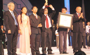 Công bố và trao giải cuộc thi Nhân tài Đất Việt 2006
