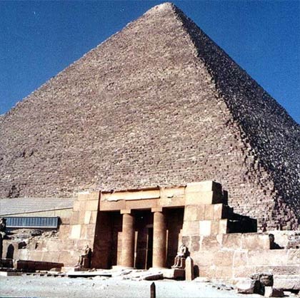 Dùng robot khám phá kim tự tháp lớn nhất Ai Cập
