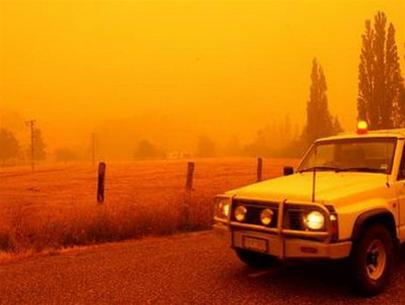 Úc: cháy hàng trăm ngàn hecta rừng