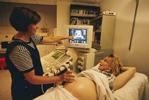 Sàng lọc trẻ sơ sinh trên phạm vi toàn quốc