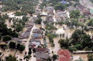 Trận lụt thế kỷ tại Malaysia
