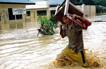 Lũ lụt ở Indonesia