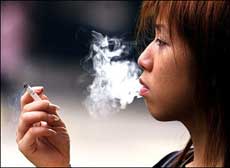 Hong Kong: cấm hút thuốc lá nơi công cộng