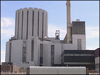 Anh: đóng cửa hai nhà máy điện hạt nhân lâu đời nhất thế giới