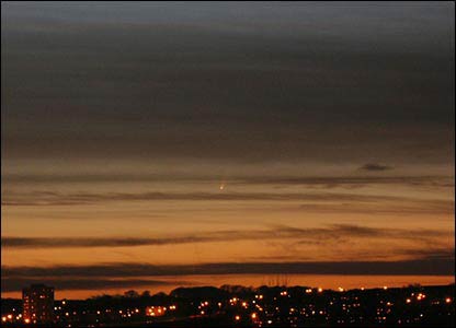 McNaught - sao chổi sáng nhất trong vòng 30 năm qua