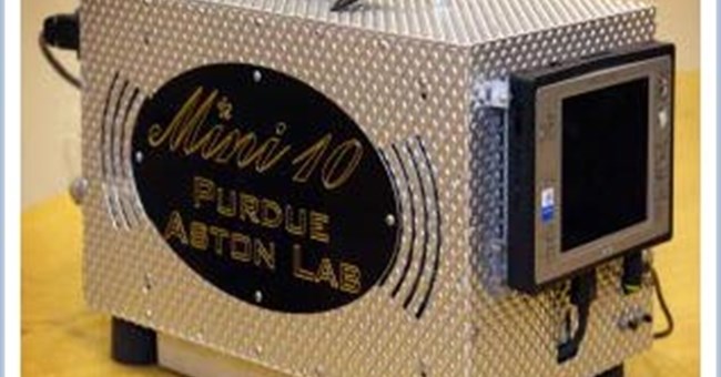 Máy phân tích hóa chất theo kỹ thuật iôn hóa bằng phun điện tử không thấm DESI