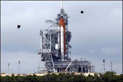 Năm 2007, NASA giảm chương trình phóng tàu con thoi
