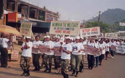 Cameroon điều trị miễn phí cho bệnh nhân HIV/AIDS