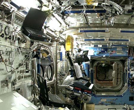 Sự cố máy tính trên ISS đã được khắc phục