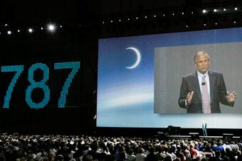 Boeing ra mắt thế hệ máy bay mới 787 Dreamliner