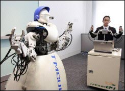 Microsoft tham gia thị trường robot, ôtô