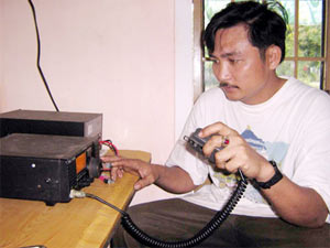 Bão số 5 ngoằn ngoèo, tàu thuyền dễ lâm nguy