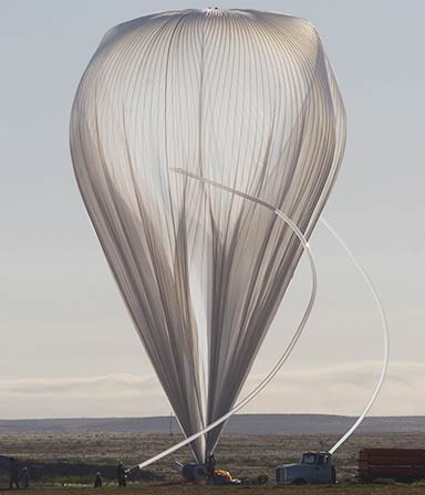 Thử nghiệm khí cầu khổng lồ mang kính thiên văn