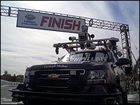 Xe hơi không người lái đoạt giải đua xe robot