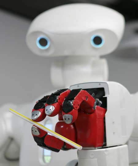 Robot dọn bàn ăn