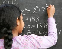 Bất bình đẳng giới khiến con gái học kém toán