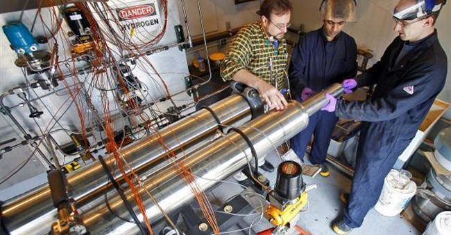 Hệ thống bình chứa mới cho ô tô chạy bằng hydro