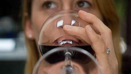 Rượu vang đỏ giúp nâng cao tuổi thọ