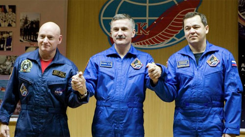 Nga phóng tàu vũ trụ đưa 3 nhà du hành lên ISS