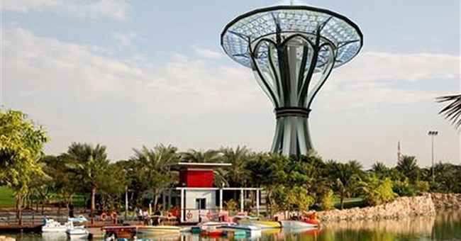 Máy phát điện trên nóc nhà cao tầng