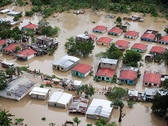 Hỏa hoạn, lũ lụt xảy ra ở nhiều nơi trên thế giới