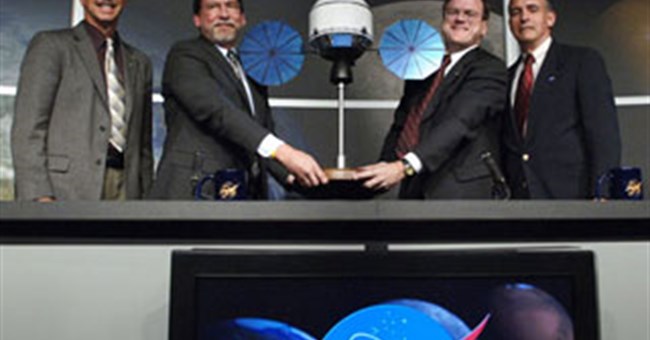 "Sinh vật lạ" của NASA chỉ là "tào lao"?