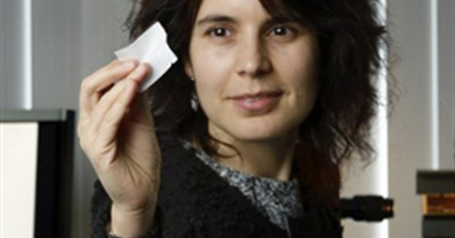 Vải hấp thụ nước từ sương mù 