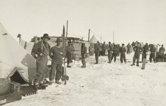 Băng qua Nam Cực theo hành trình của Shackleton