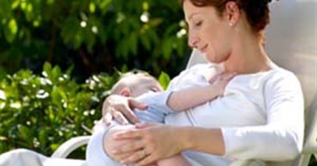 Mùi sữa mẹ quyết định khẩu vị của con 