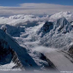 Sông băng tại Peru tan chảy do biến đổi khí hậu