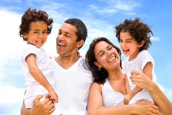 Người có tuổi thơ êm đềm dễ ly hôn