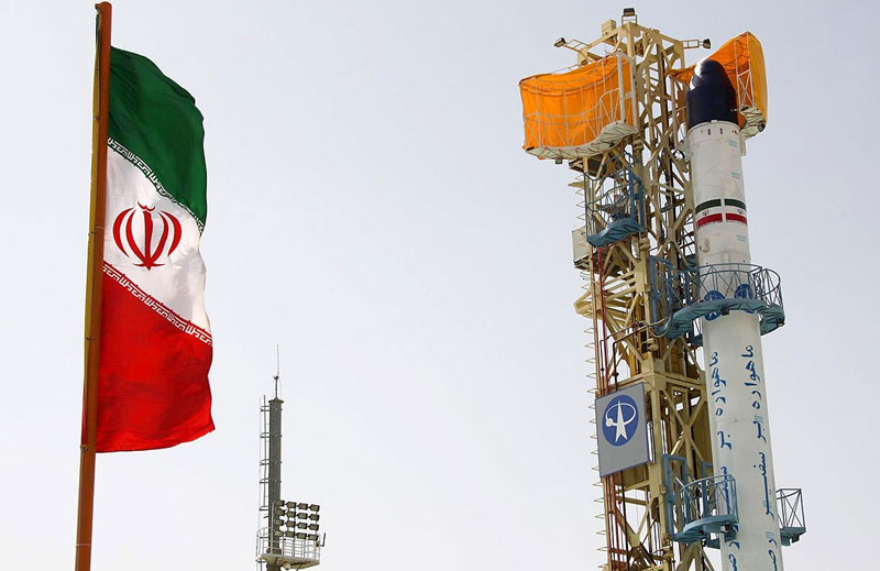 Iran phóng vệ tinh khi căng thẳng đang gia tăng