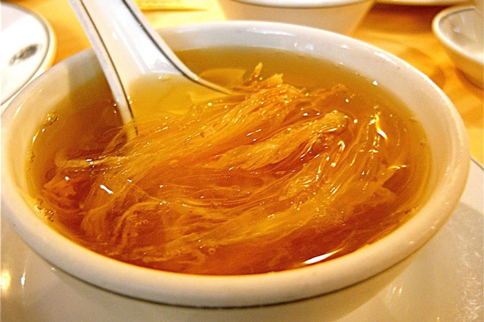 Rước bệnh vì ăn súp vi cá 