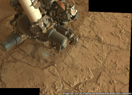 Robot của NASA khoan tìm 