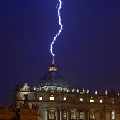 Điềm báo ở Vatican? 