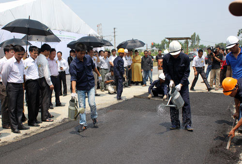 Giảm chi phí nhờ dùng vật liệu Carboncor Asphalt