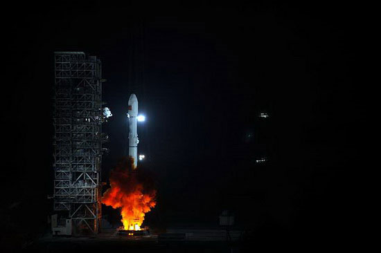 Trung Quốc chuẩn bị phóng tàu thăm dò Mặt Trăng
