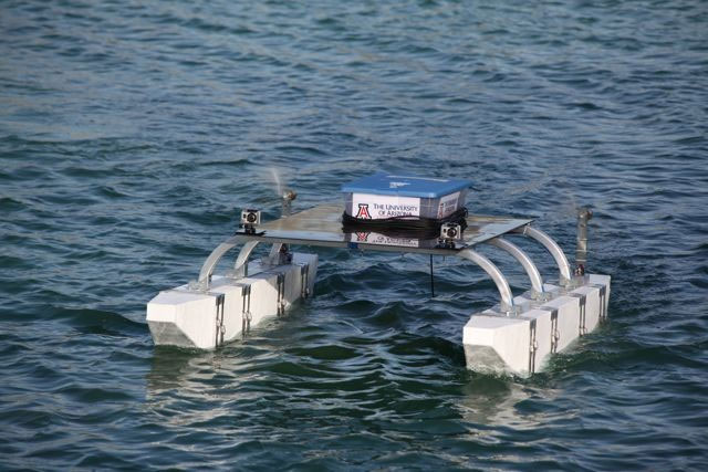Robot nổi